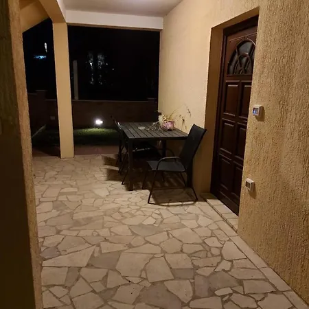 Apartment Apartman San 2